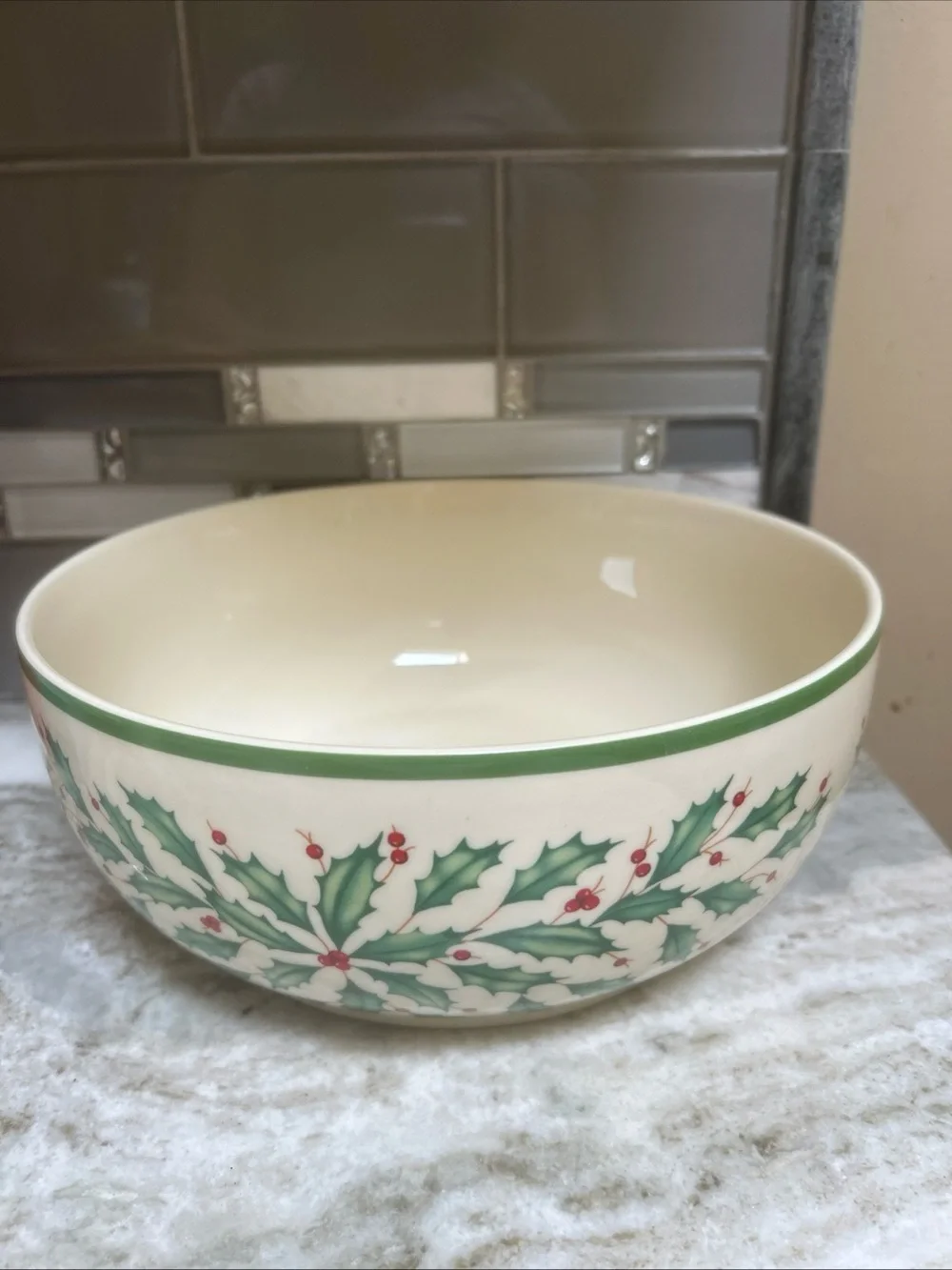 Lenox Holiday Salad Serving Bowl Green Trim Holly &Berries Centerpiece Entertain
